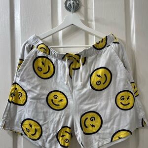 Smiley Face White and Yellow Women's Shorts